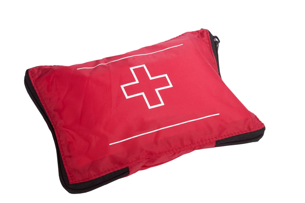What to include in a car emergency kit